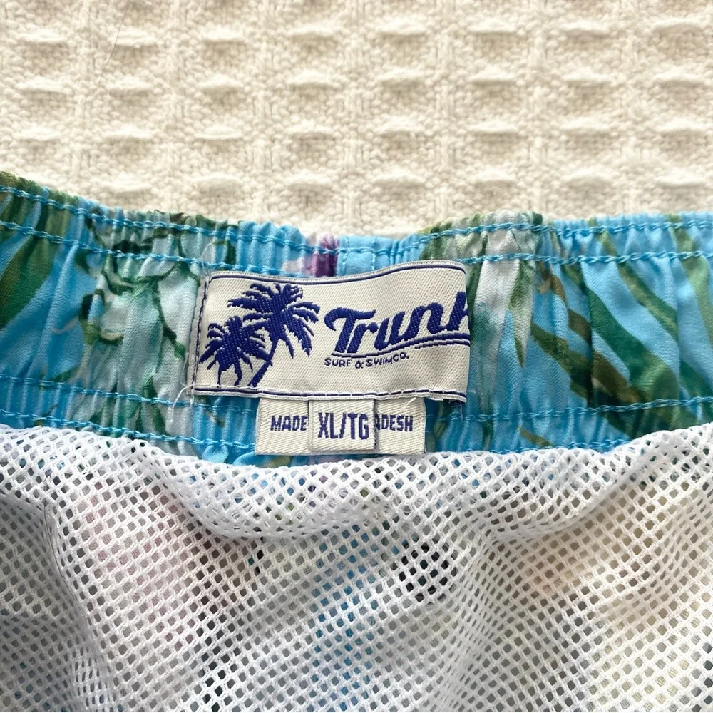 Trunks Men's Tropical Floral Swim Trunks - Blue